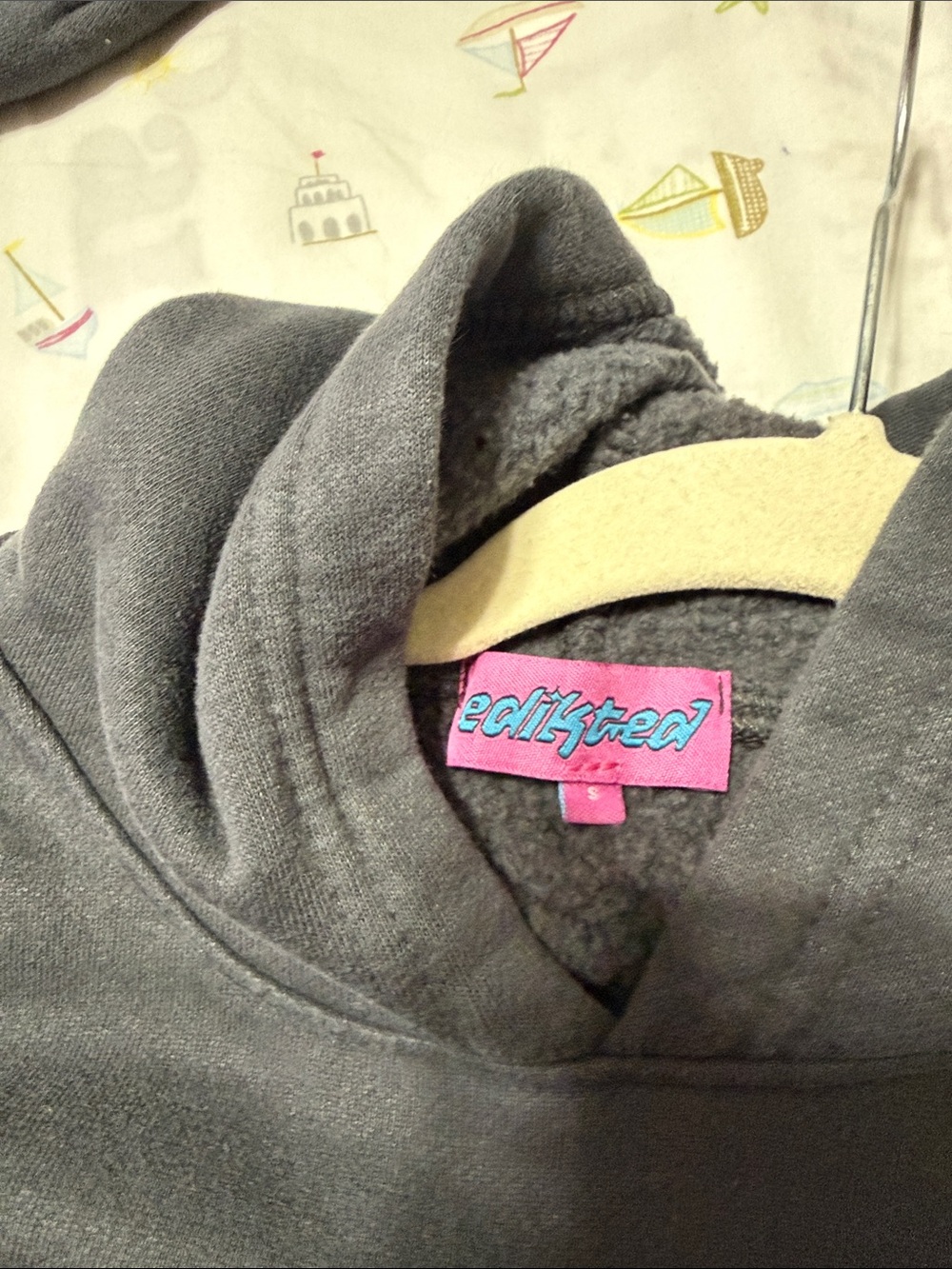 Edikted Charcoal Hoodie with Pink Logo Tag - Picture 5 of 6